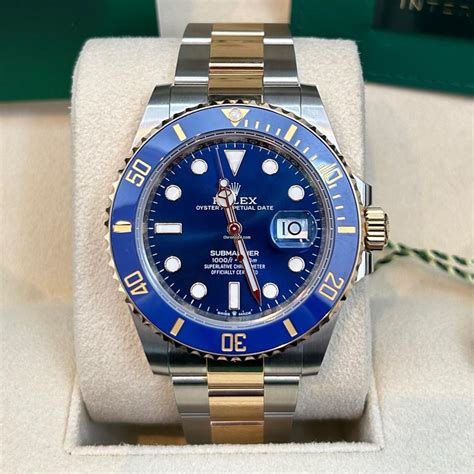 rolex submariner schwarz gold gebraucht|Rolex Submariner blue bezel price.